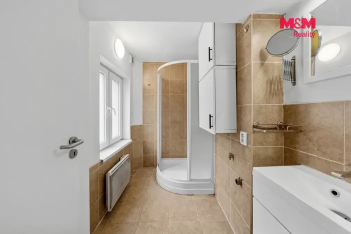 Prodej bytu 1+kk, Benešov nad Ploučnicí, Nádražní, 25 m2