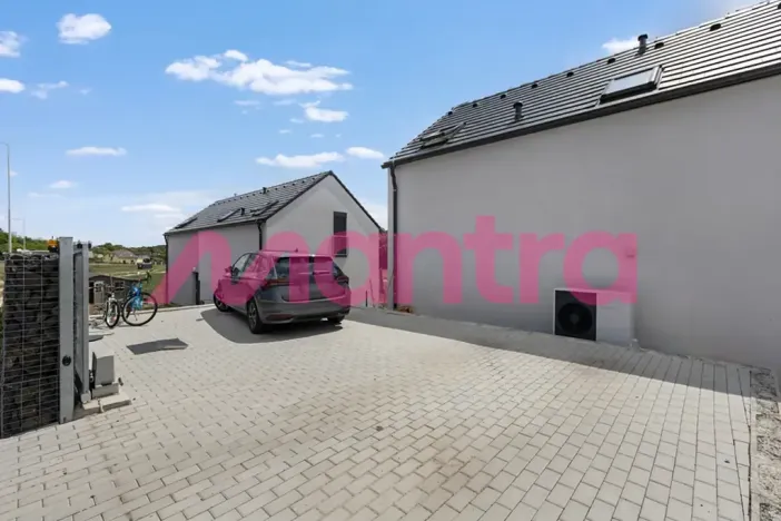 Prodej rodinného domu, Knovíz, Na Hrudném, 147 m2