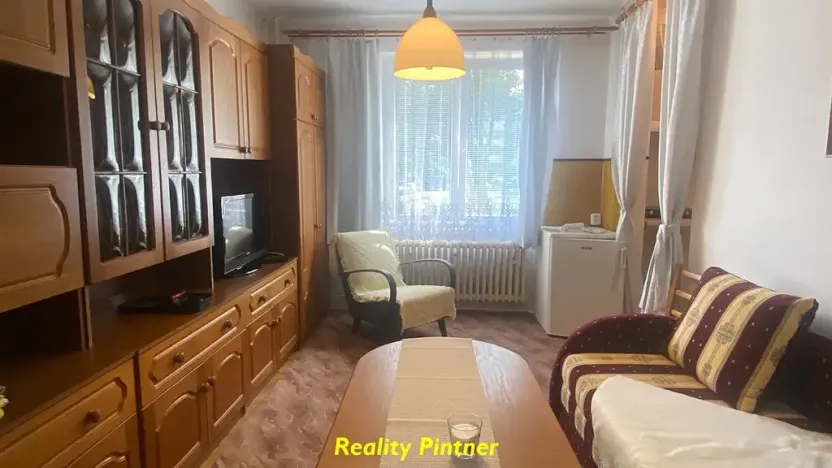 Pronájem bytu 1+kk, Příbram, Gen. Kholla, 21 m2