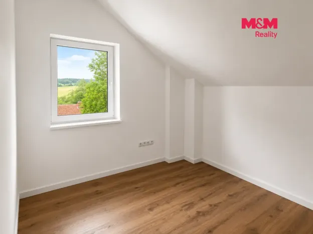 Pronájem bytu 3+kk, Běstovice, 78 m2