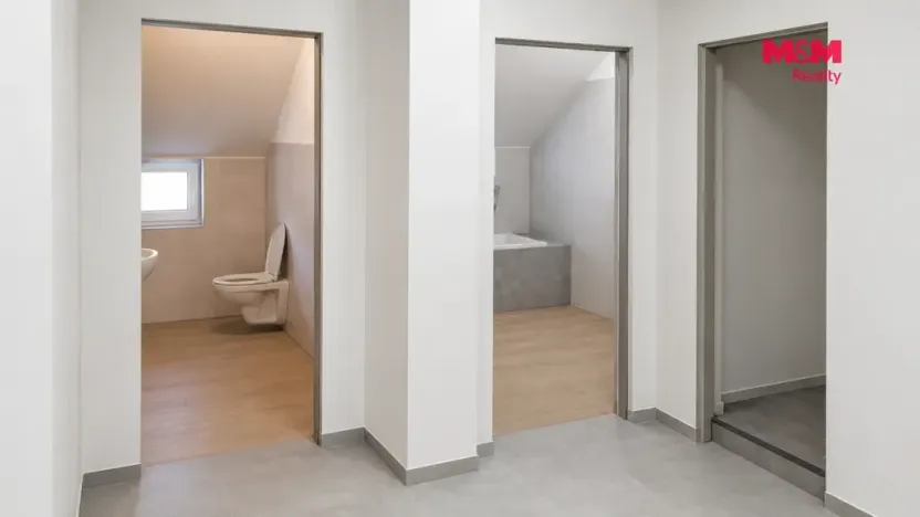 Pronájem bytu 3+kk, Běstovice, 78 m2