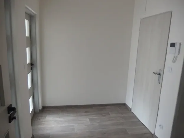 Pronájem bytu 2+kk, Zlín, Zarámí, 44 m2