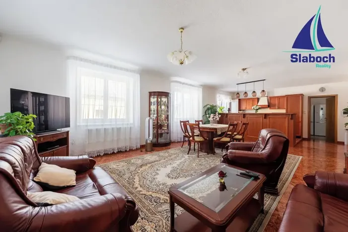 Prodej rodinného domu, Poříčany, U Koupaliště, 182 m2