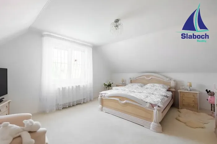Prodej rodinného domu, Poříčany, U Koupaliště, 182 m2