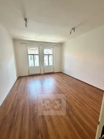 Pronájem bytu 3+1, Praha - Vinohrady, Šumavská, 100 m2