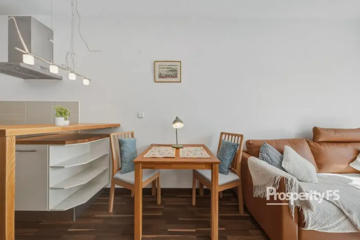 Prodej bytu 2+kk, Praha - Řeporyje, Kakosova, 52 m2