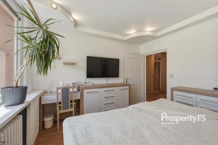 Prodej bytu 4+1, Ústí nad Labem - Severní Terasa, Jizerská, 86 m2