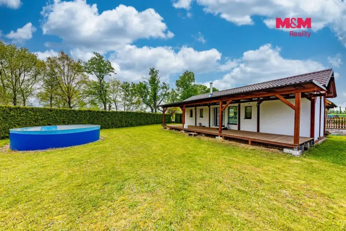 Prodej pozemku pro bydlení, Nepoměřice, 923 m2