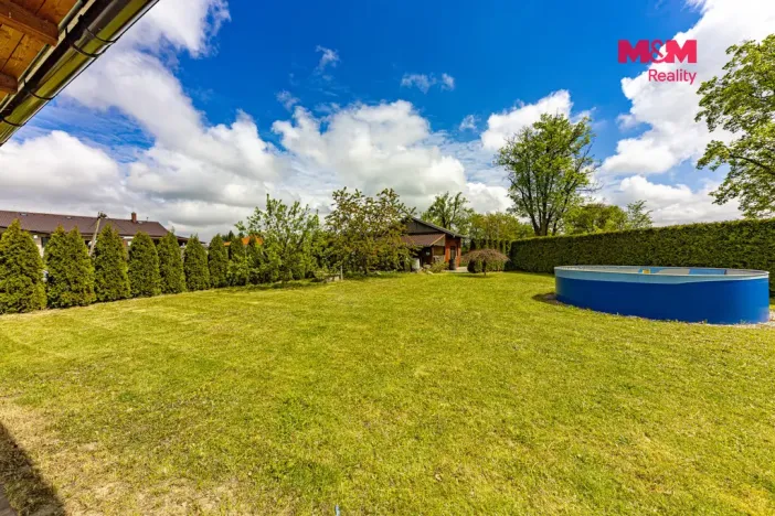 Prodej pozemku pro bydlení, Nepoměřice, 923 m2