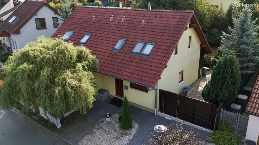 Pronájem rodinného domu, Březina, 95 m2
