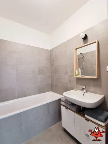 Pronájem bytu 1+kk, Praha - Karlín, Breitfeldova, 61 m2