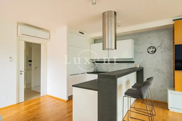Prodej bytu 2+kk, Praha - Hlubočepy, Výhledová, 74 m2