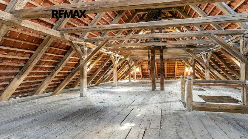 Prodej zemědělského objektu, Počedělice, 2500 m2