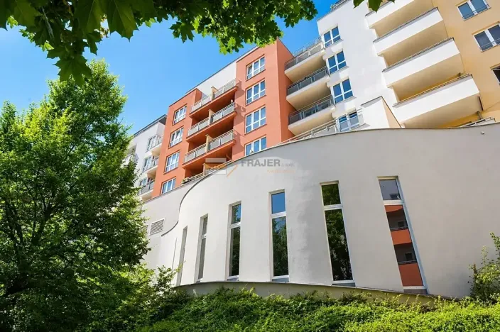 Prodej bytu 2+kk, Praha - Košíře, Plzeňská, 57 m2