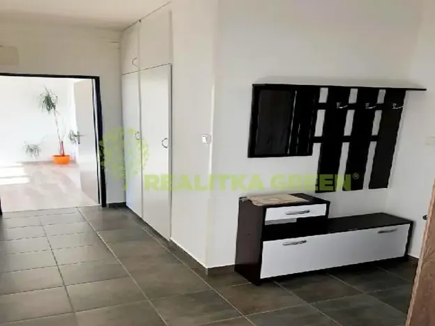 Prodej bytu 2+1, Veselí nad Lužnicí, Ak. Bydžovského, 60 m2