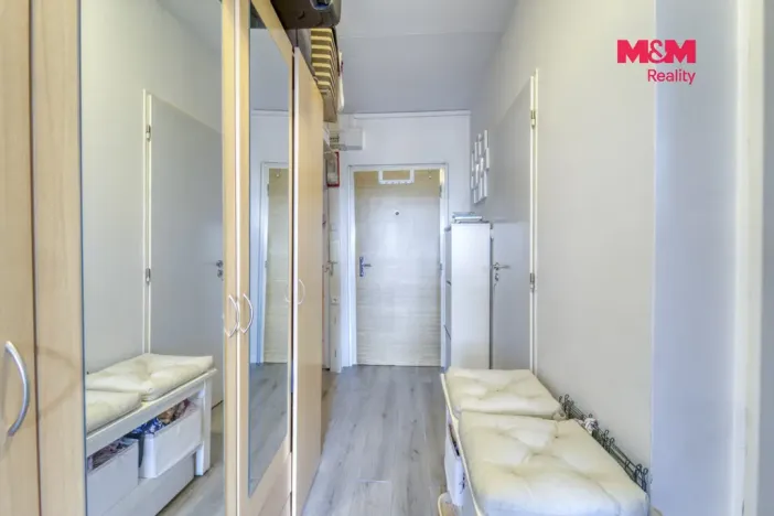 Prodej bytu 2+kk, Praha - Modřany, K dolům, 43 m2