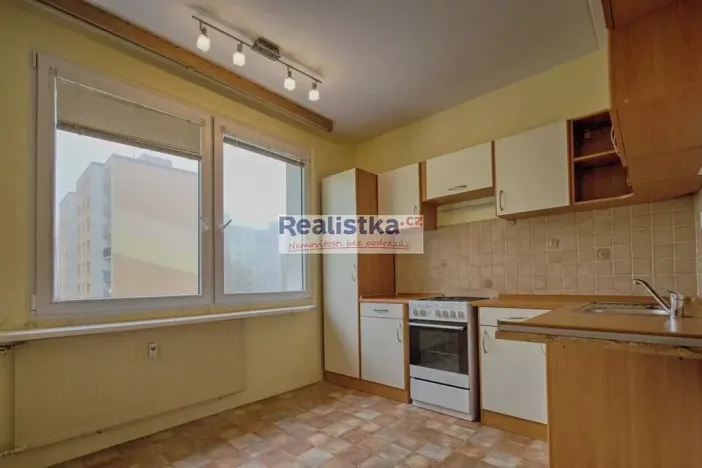 Prodej bytu 4+1, Plzeň, Strážnická, 83 m2
