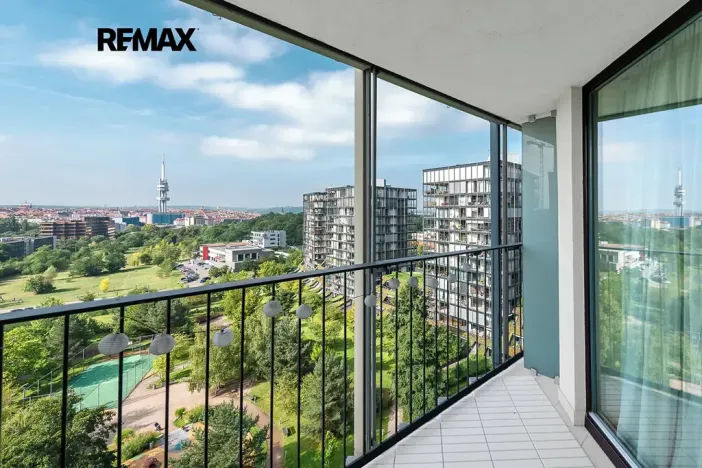 Pronájem bytu 2+kk, Praha - Žižkov, Ke kapslovně, 70 m2