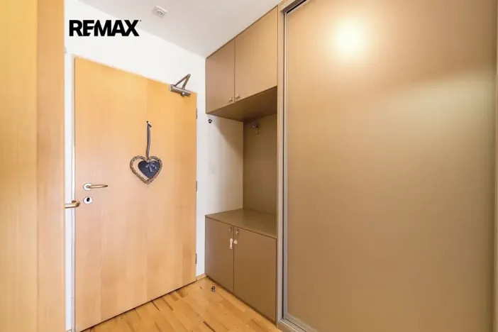 Pronájem bytu 2+kk, Praha - Žižkov, Ke kapslovně, 70 m2