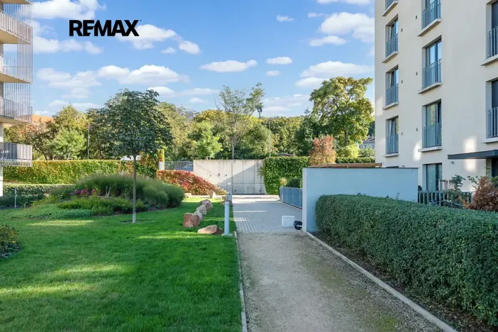 Prodej bytu 2+kk, Praha - Libeň, Novovysočanská, 45 m2
