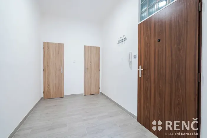 Pronájem bytu 3+1, Brno, Martinkova, 85 m2