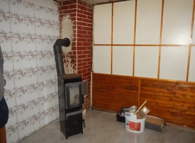 Dražba chaty, Petroupim, 38 m2