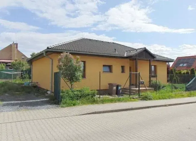 Dražba rodinného domu, Postřižín, K Moklině, 107 m2