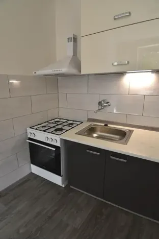 Pronájem bytu 1+1, Jirkov, Studentská, 36 m2