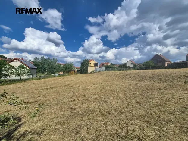 Prodej pozemku pro bydlení, Habrůvka, 2464 m2