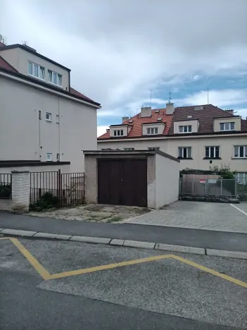 Prodej garáže, Praha - Michle, Vnější, 23 m2