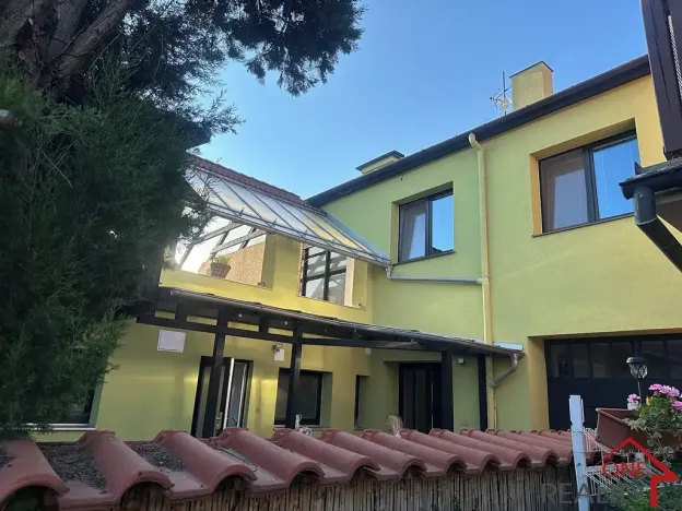 Pronájem bytu 3+1, Staré Město, Hradišťská, 90 m2