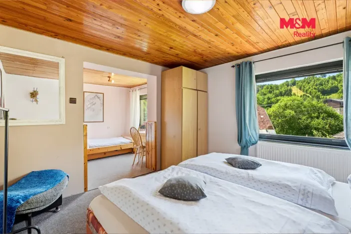 Prodej rodinného domu, Desná - Desná I, Spojovací, 360 m2