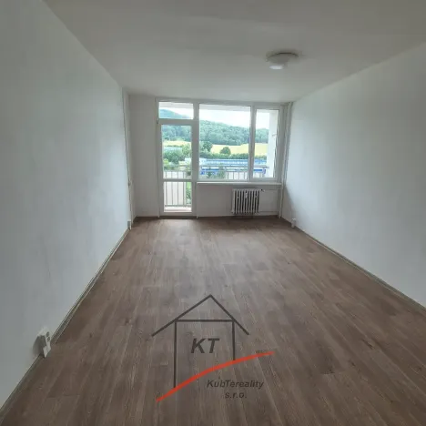 Pronájem bytu 1+kk, Děčín, Žerotínova, 35 m2