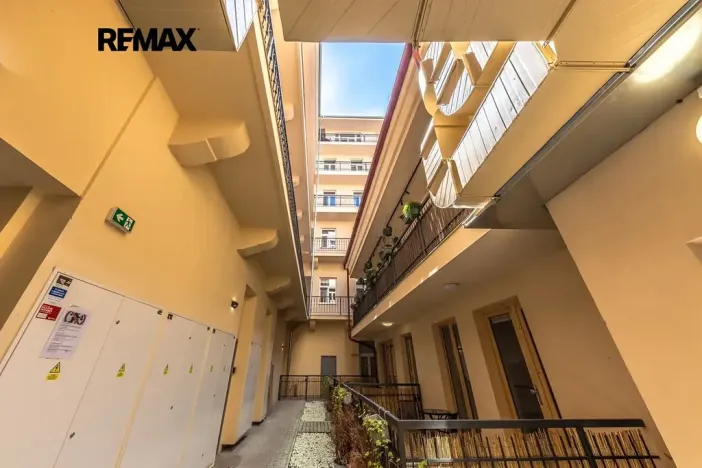 Prodej bytu 1+kk, Praha - Karlín, Vítkova, 36 m2