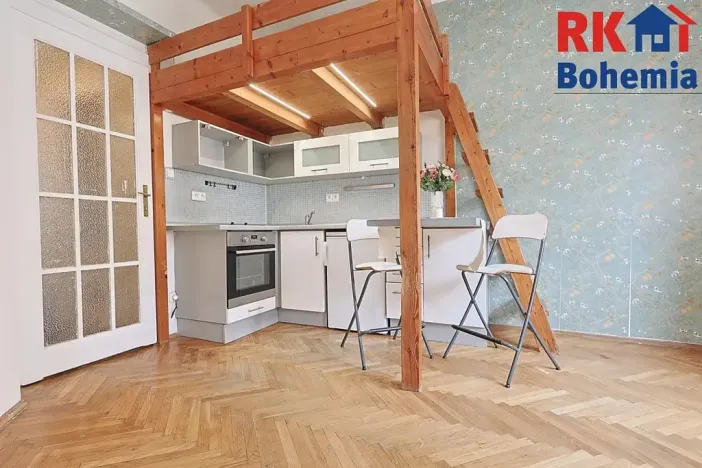 Prodej bytu 1+kk, Praha - Holešovice, U smaltovny, 22 m2