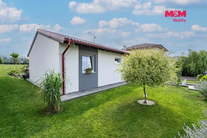 Prodej rodinného domu, Vodochody - Hoštice, Na Kopečku, 90 m2