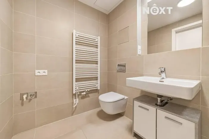 Pronájem bytu 2+kk, Praha - Hlubočepy, Benešova, 53 m2