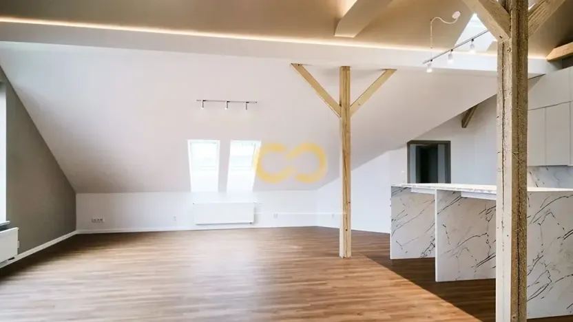 Pronájem bytu 2+kk, Písek, Alšovo nám., 146 m2