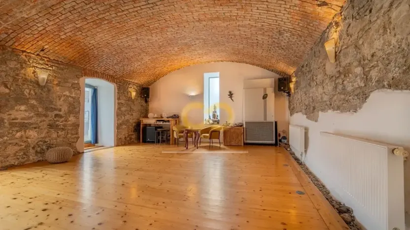 Prodej rodinného domu, Uzeničky, 590 m2