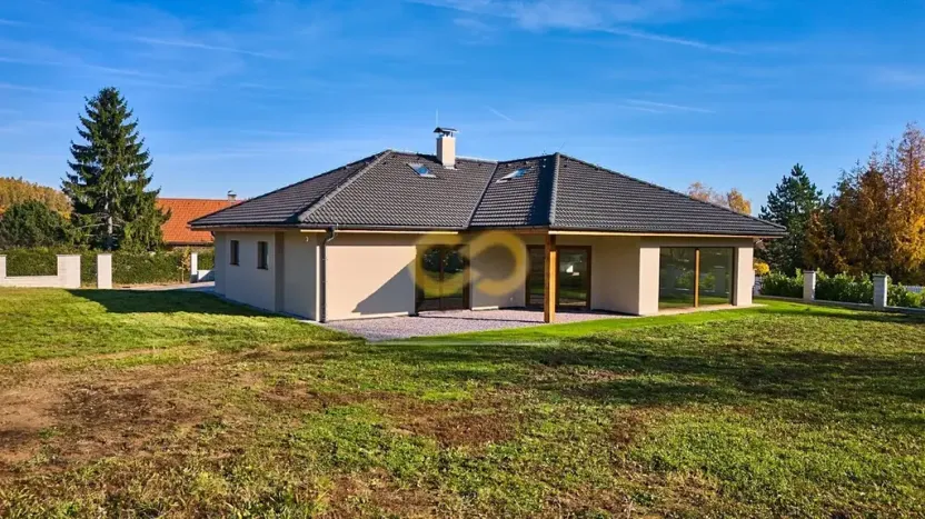 Pronájem rodinného domu, Kunice, 296 m2