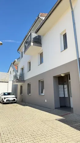 Prodej bytu 3+kk, Břežany II, 60 m2