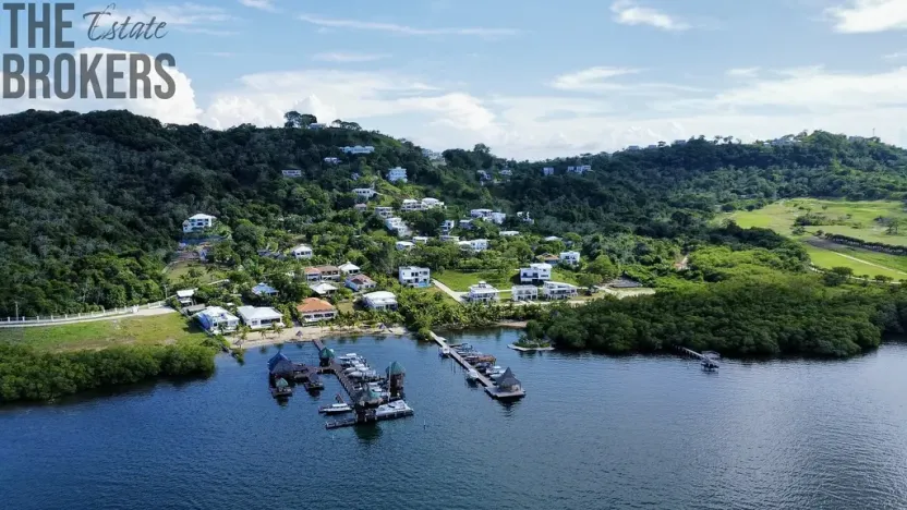 Prodej rodinného domu, French Harbour, Honduras, 185 m2