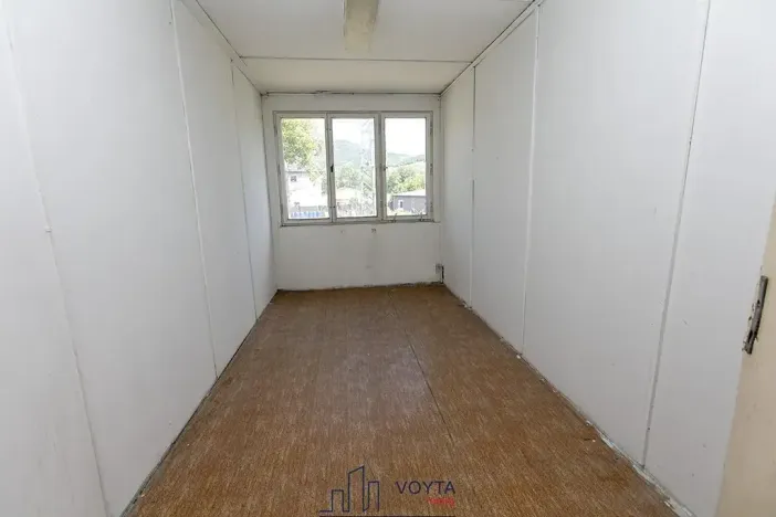 Prodej výrobních prostor, Obrnice, 550 m2