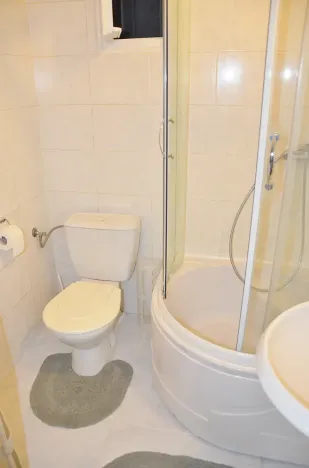 Pronájem bytu 1+kk, Praha, Pelhřimovská, 27 m2