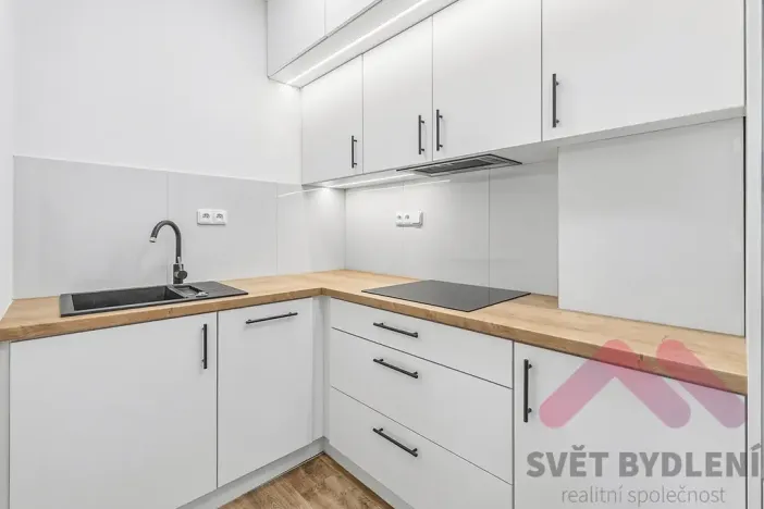 Prodej bytu 2+kk, Praha - Michle, Brtnická, 60 m2