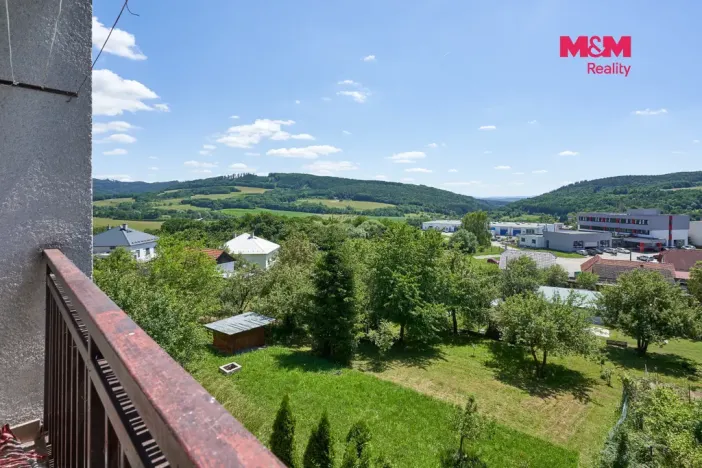 Prodej bytu 3+1, Březůvky, 81 m2