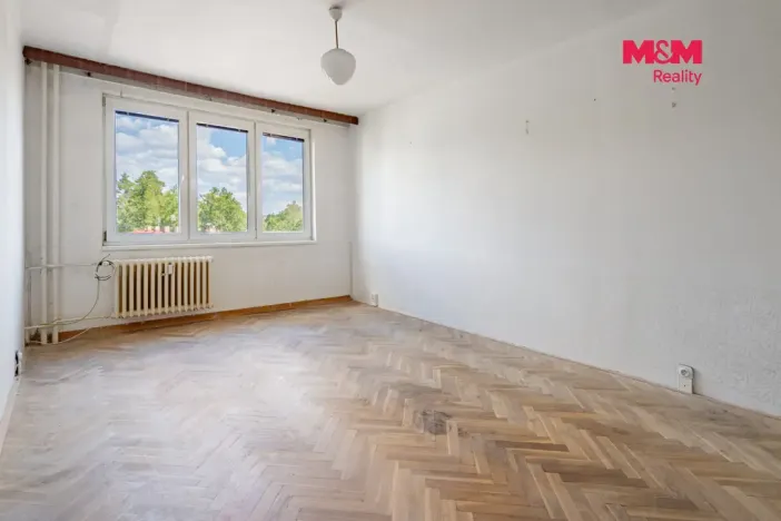 Prodej bytu 2+1, Jindřichův Hradec - Otín, 56 m2