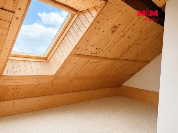 Prodej rodinného domu, Líský, 240 m2