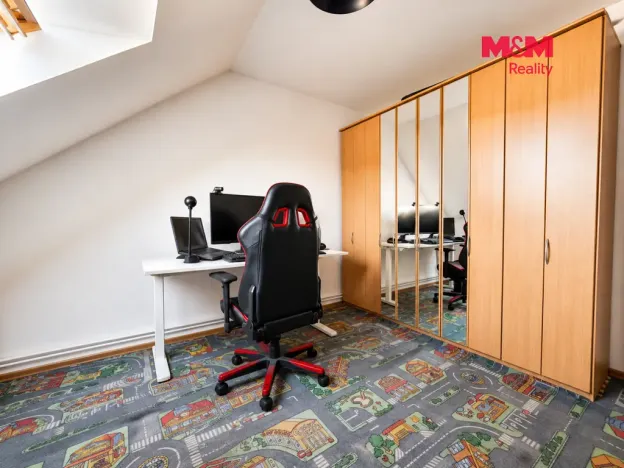 Prodej bytu 4+kk, Zastávka, Hutní osada, 75 m2