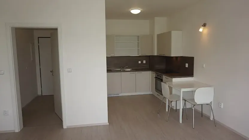 Pronájem bytu 1+kk, Střelice, Příční, 43 m2